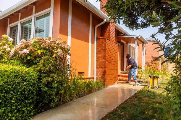 Best Residential Pressure Washing Services  in Chewelah, WA
